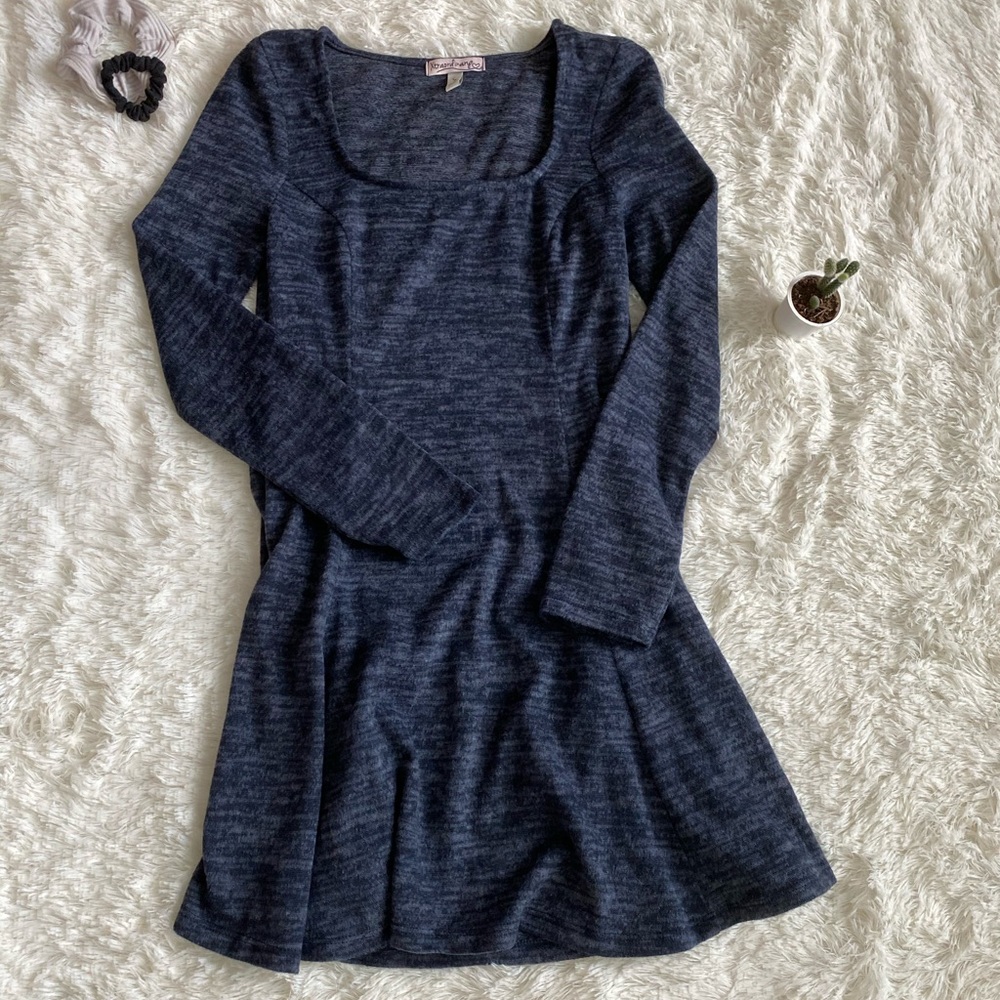 Xtraordinary dress